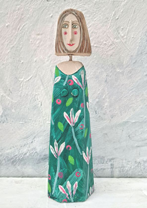Lady in green by Lynn Muir